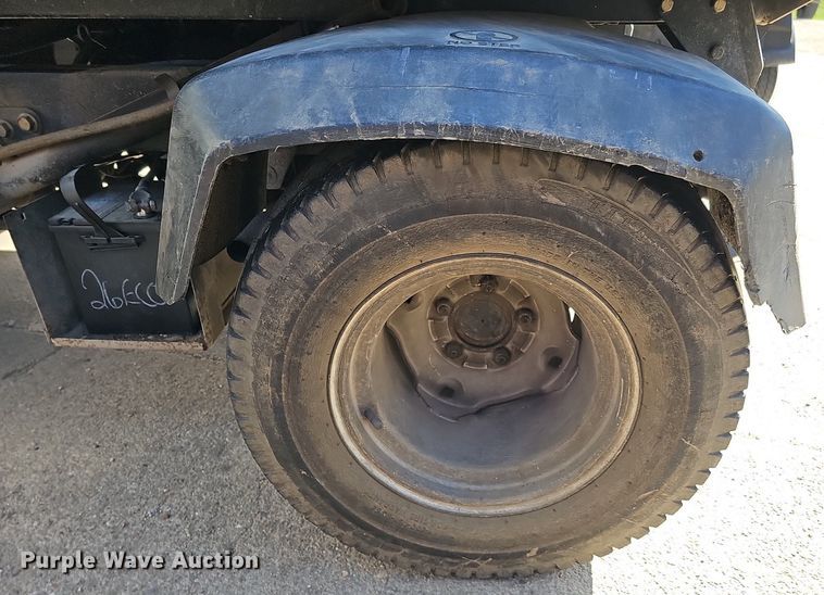 image for item IO9901 Toro Workman 3200 utility vehicle