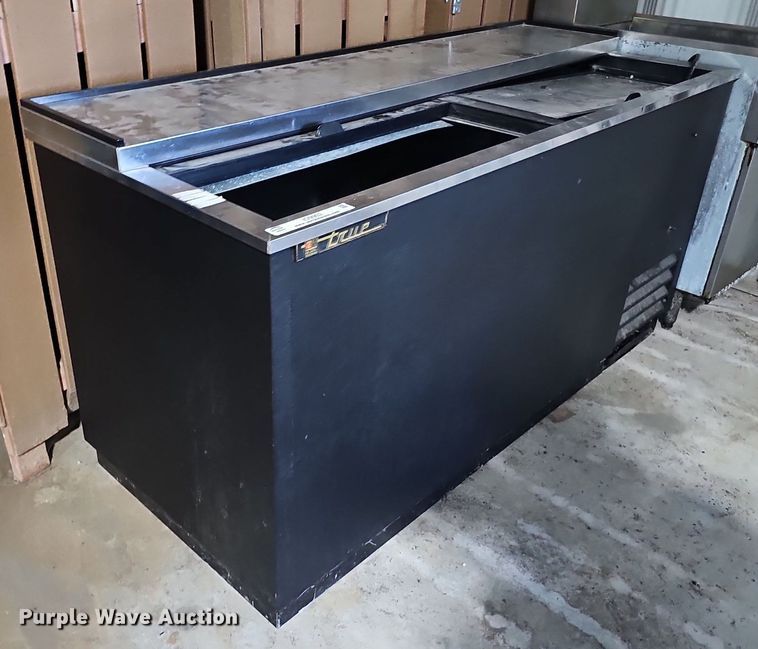 image for item IO9902 True Manufacturing Company cooler