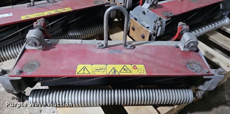 image for item IO9903 Lawn equipment