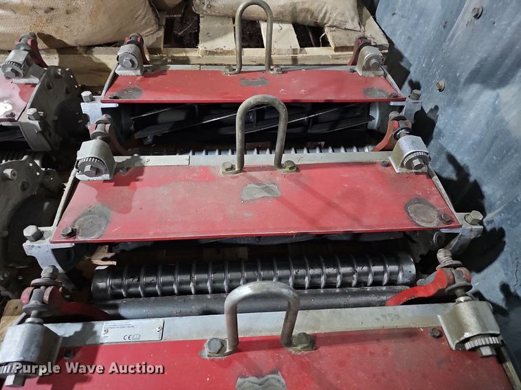 image for item IO9903 Lawn equipment