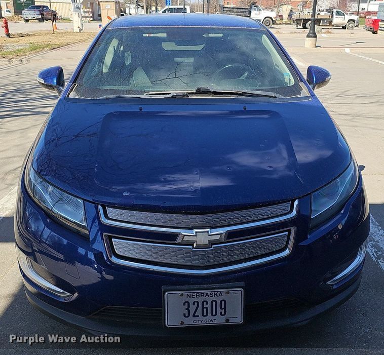 image for item IO9904 2013 Chevrolet Volt 