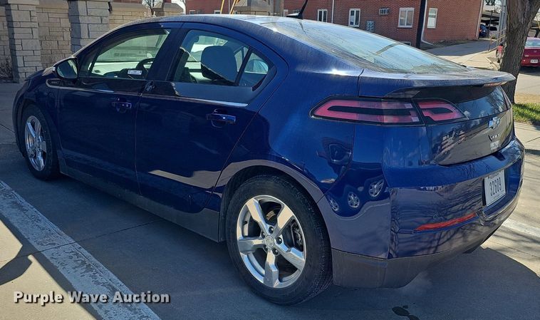 image for item IO9904 2013 Chevrolet Volt 