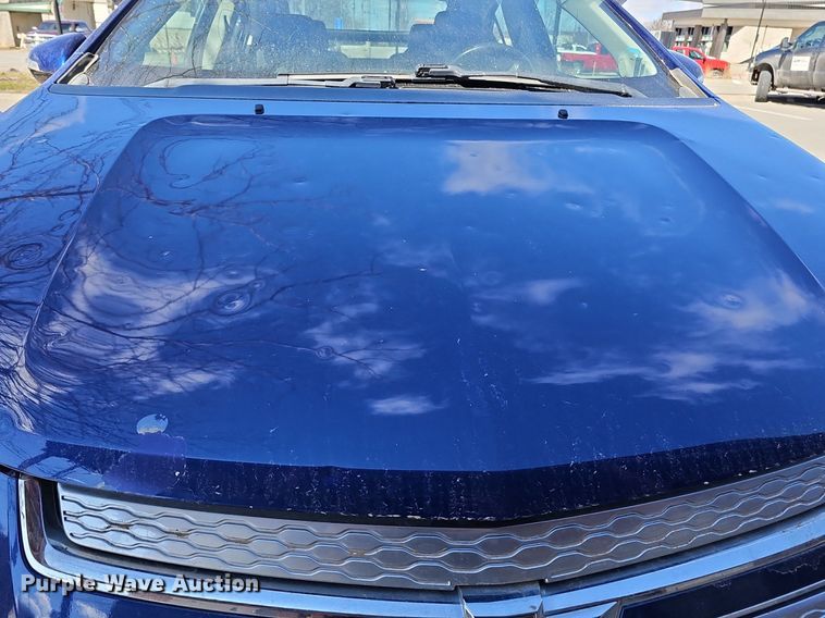 image for item IO9904 2013 Chevrolet Volt 