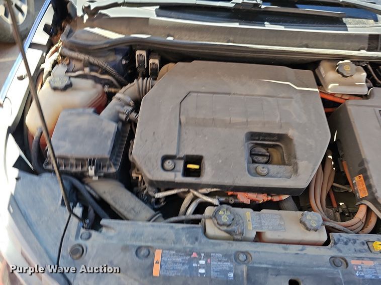 image for item IO9904 2013 Chevrolet Volt 