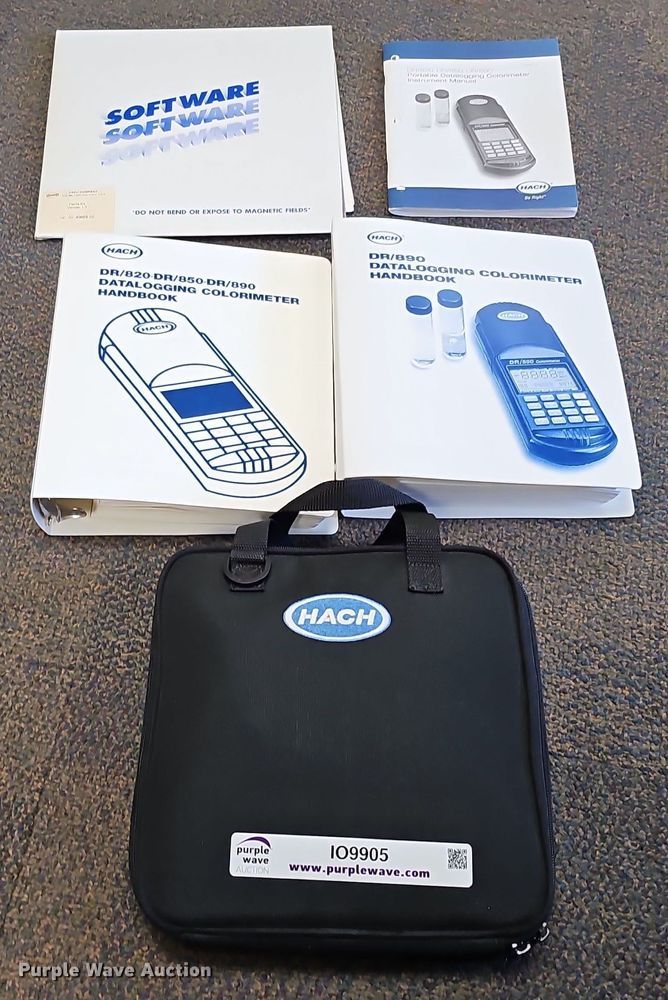 image for item IO9905 Hach DR/890 colorimeter