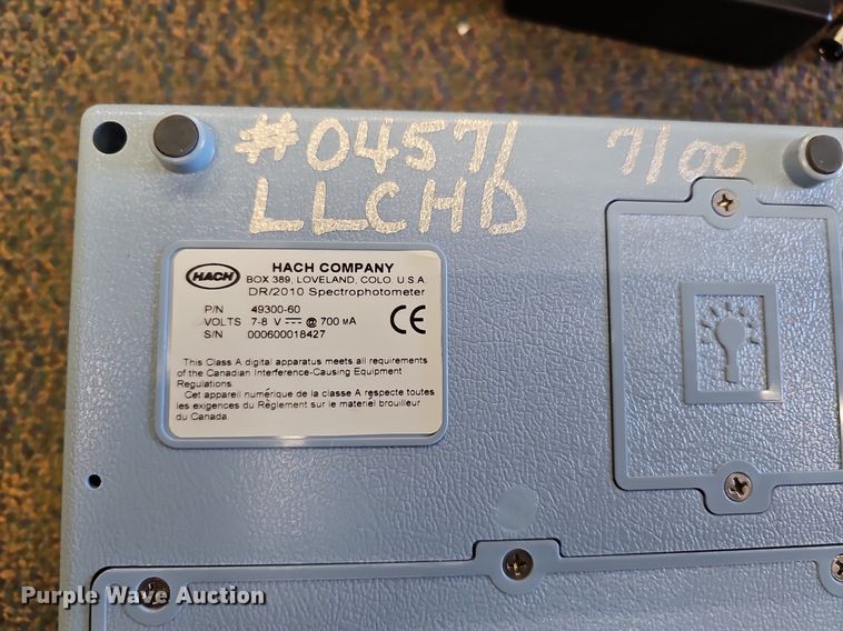 image for item IO9906 Hach DR/2010 spectrophotometer