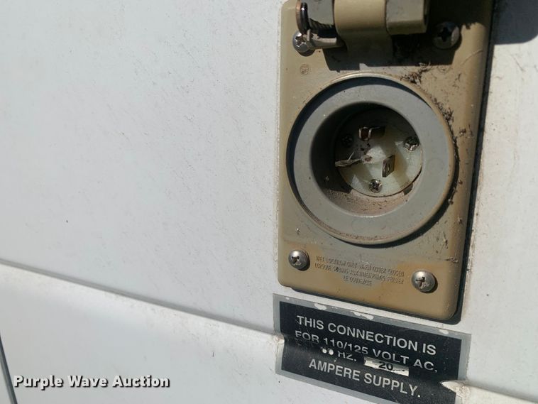 image for item KX9937 2007 Ford E350 ambulance