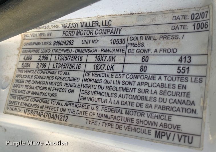 image for item KX9937 2007 Ford E350 ambulance