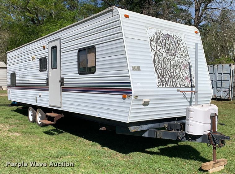 image for item KX9941 2002 Forest River camper