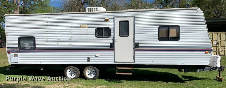 image for item KX9941 2002 Forest River camper