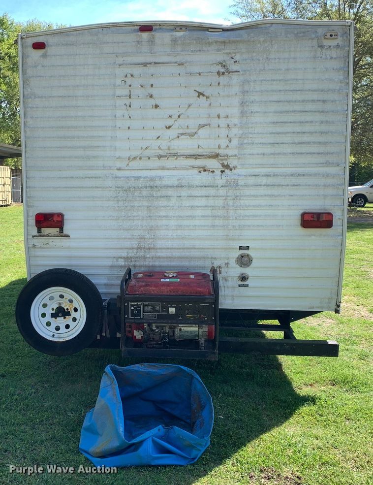 image for item KX9941 2002 Forest River camper