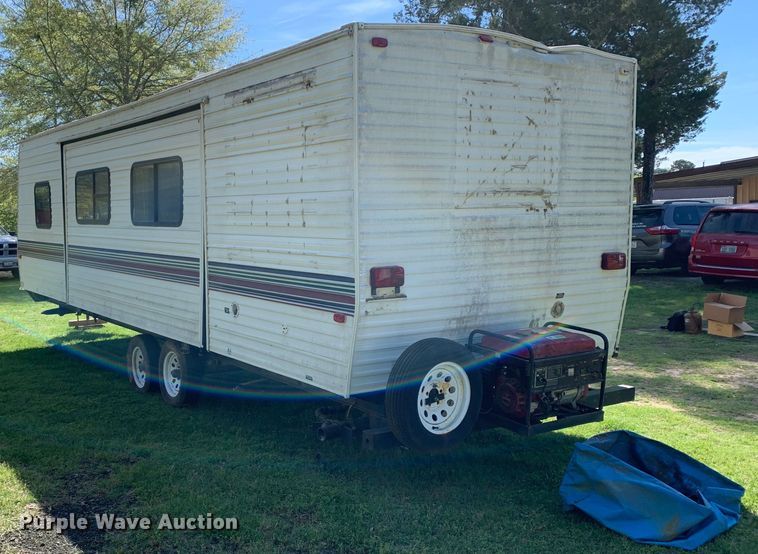 image for item KX9941 2002 Forest River camper