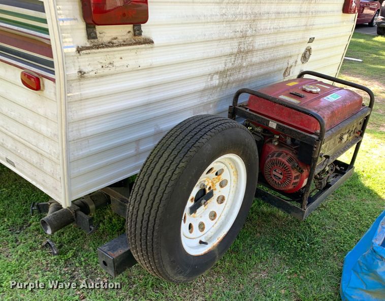 image for item KX9941 2002 Forest River camper