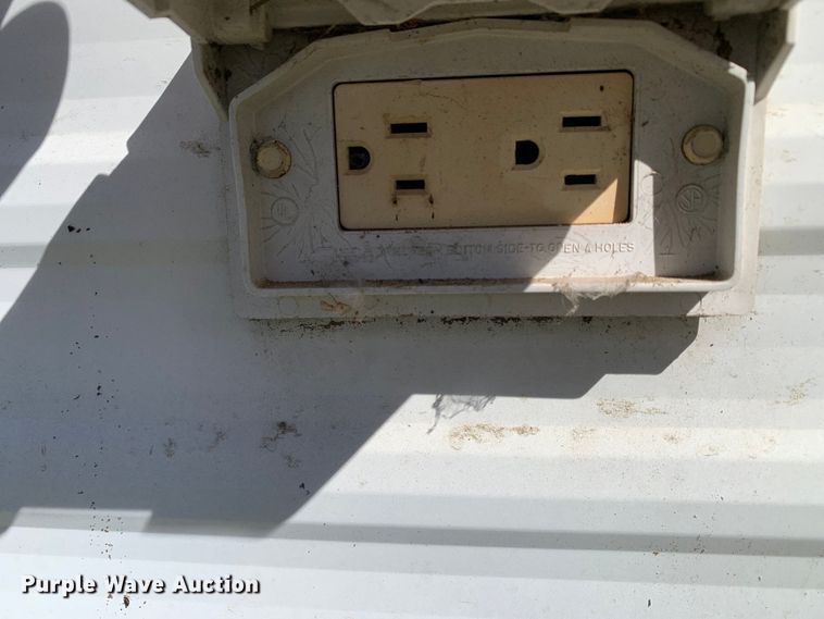 image for item KX9941 2002 Forest River camper