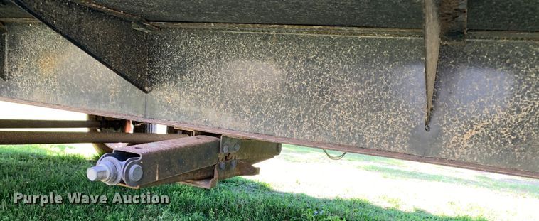 image for item KX9941 2002 Forest River camper