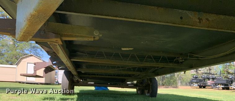 image for item KX9941 2002 Forest River camper