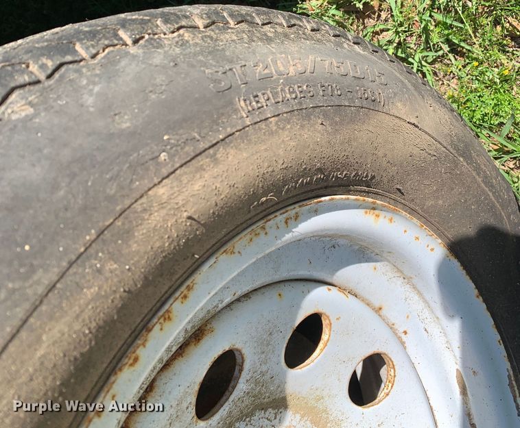 image for item KX9941 2002 Forest River camper