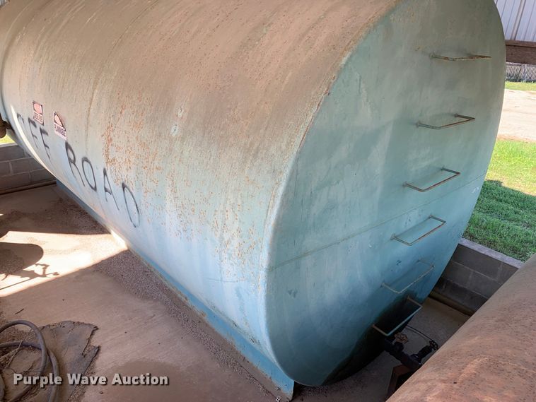 image for item KX9943 Fuel tank