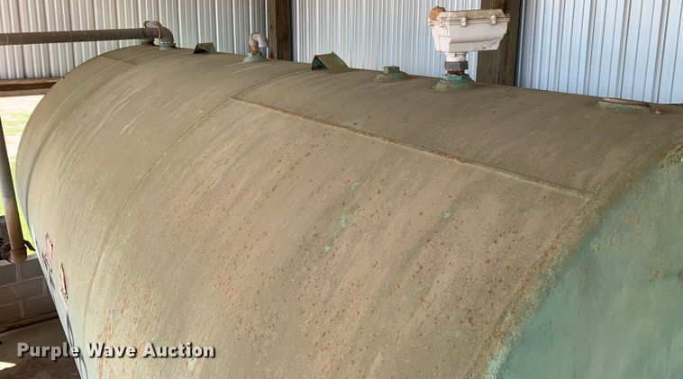 image for item KX9943 Fuel tank