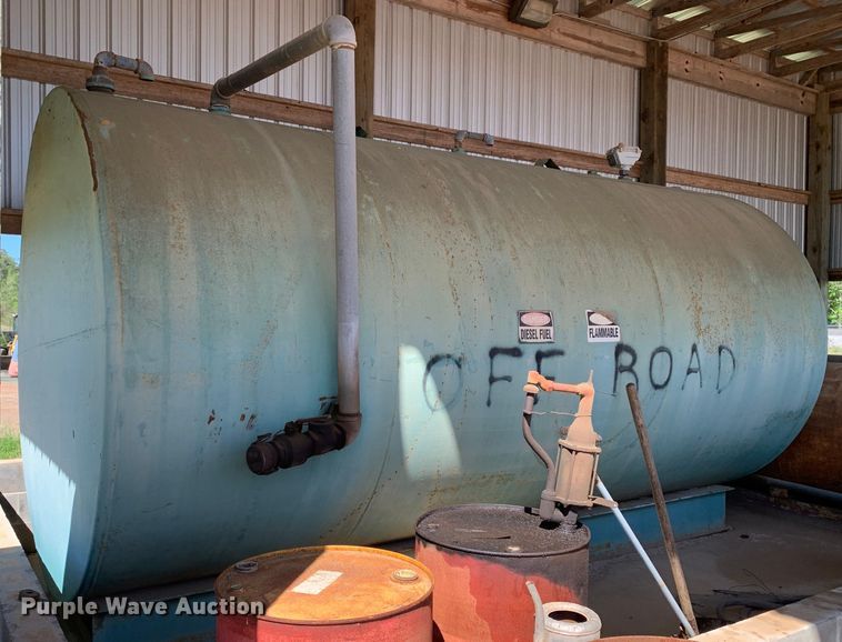 image for item KX9943 Fuel tank