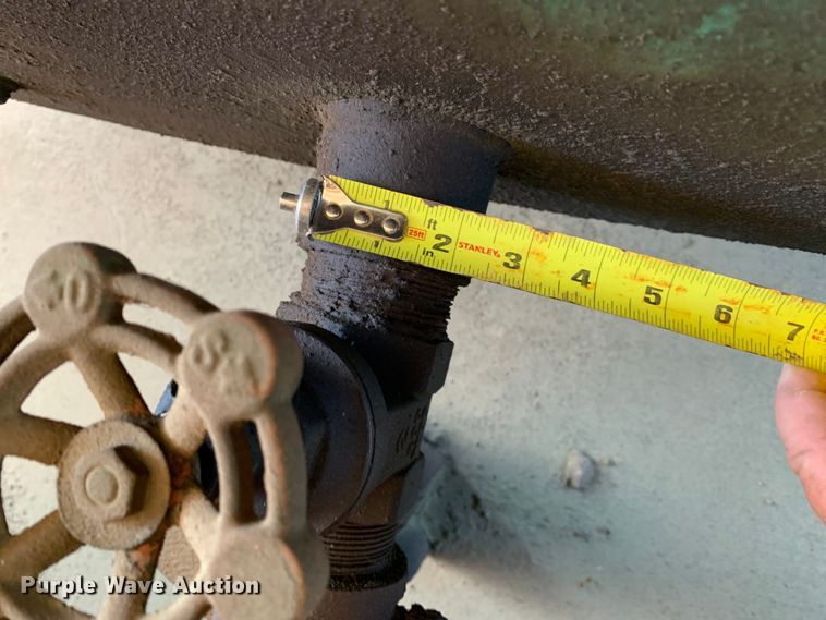 image for item KX9943 Fuel tank