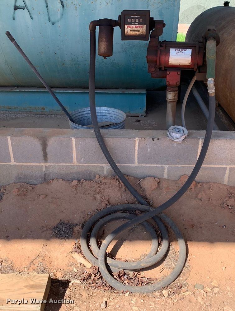 image for item KX9943 Fuel tank