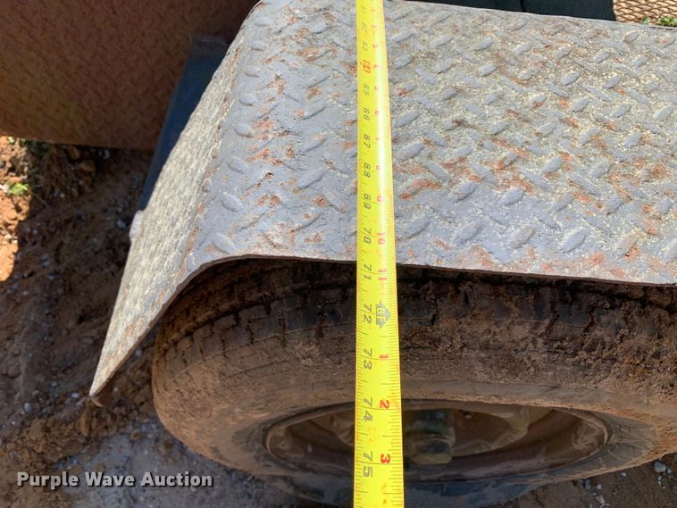 image for item KX9944 Smoker trailer