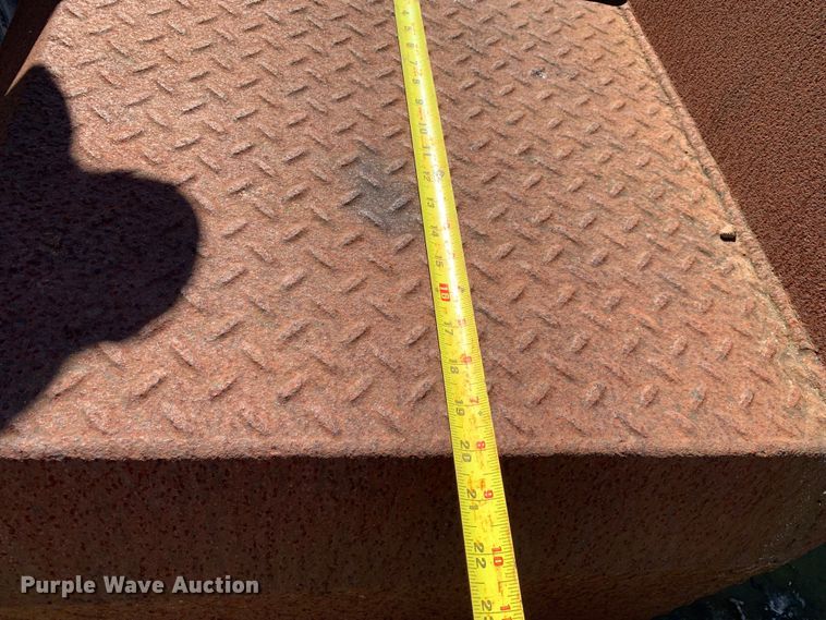 image for item KX9944 Smoker trailer