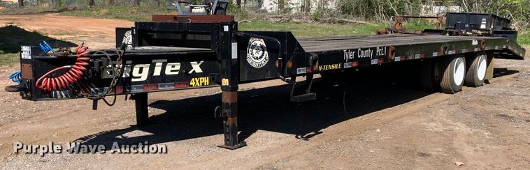 image for item KX9947 2016 Big Tex 4XPH-25+5 equipment trailer