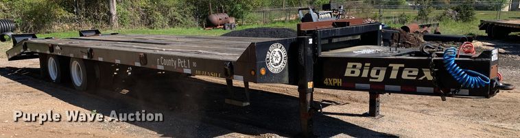 image for item KX9947 2016 Big Tex 4XPH-25+5 equipment trailer