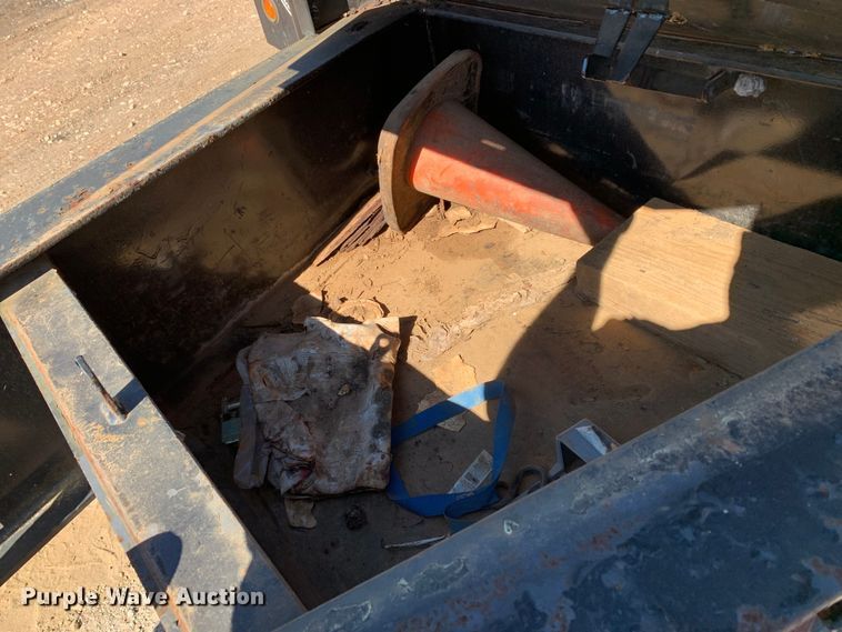 image for item KX9947 2016 Big Tex 4XPH-25+5 equipment trailer