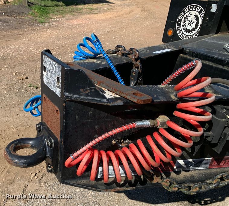 image for item KX9947 2016 Big Tex 4XPH-25+5 equipment trailer