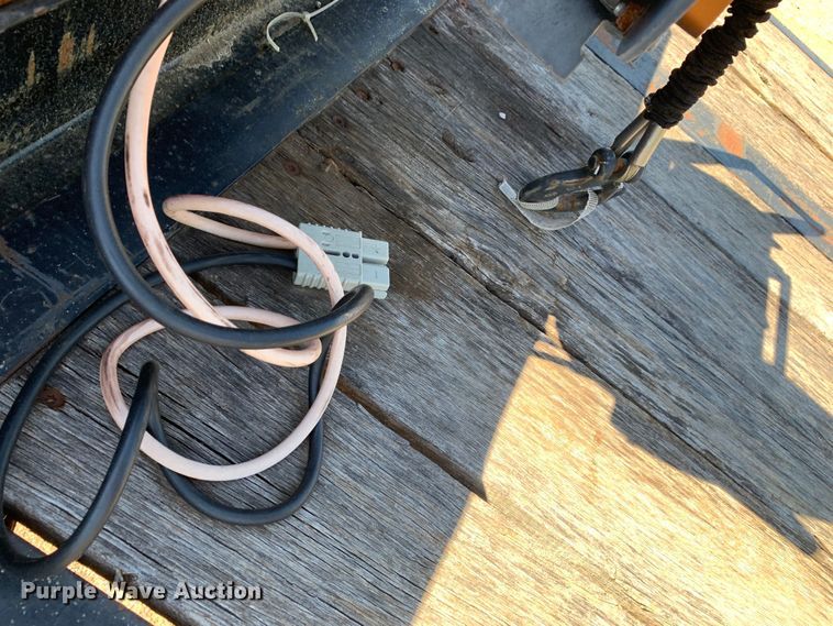 image for item KX9947 2016 Big Tex 4XPH-25+5 equipment trailer