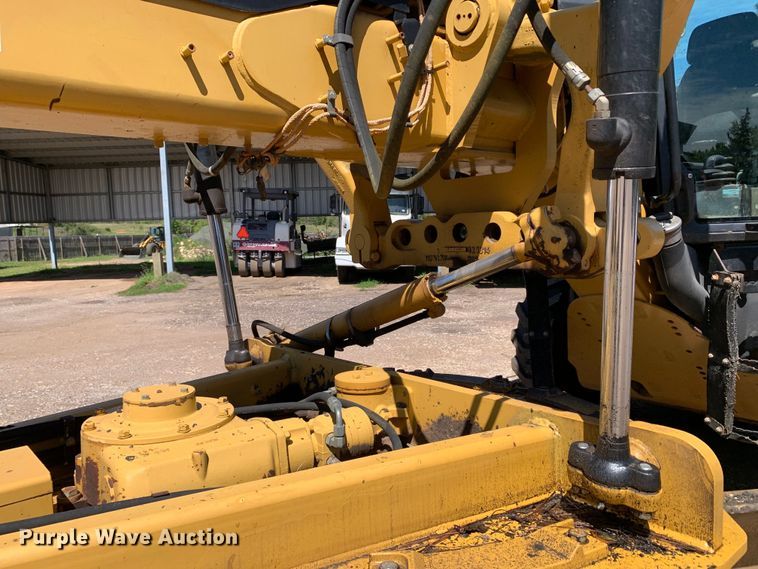 image for item KX9948 2008 Caterpillar  140M motor grader