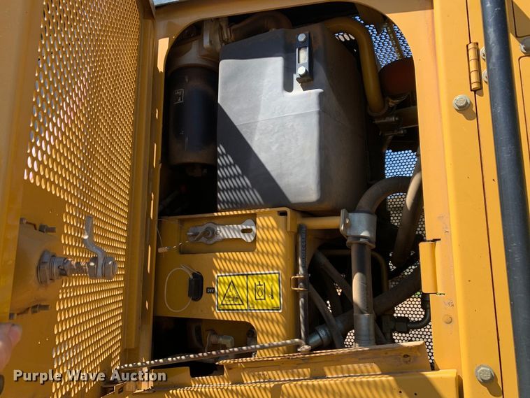 image for item KX9948 2008 Caterpillar  140M motor grader