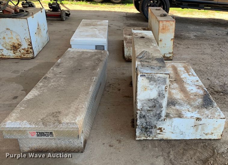 image for item KX9951 Automotive accessories 