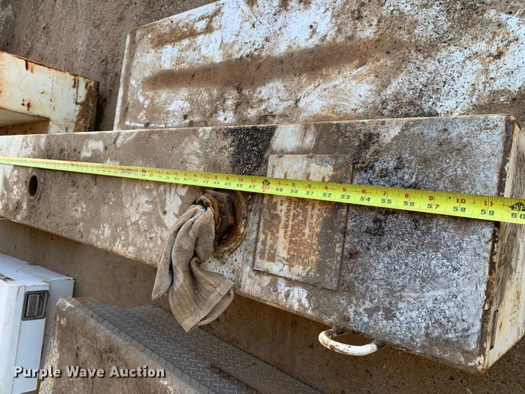 image for item KX9951 Automotive accessories 