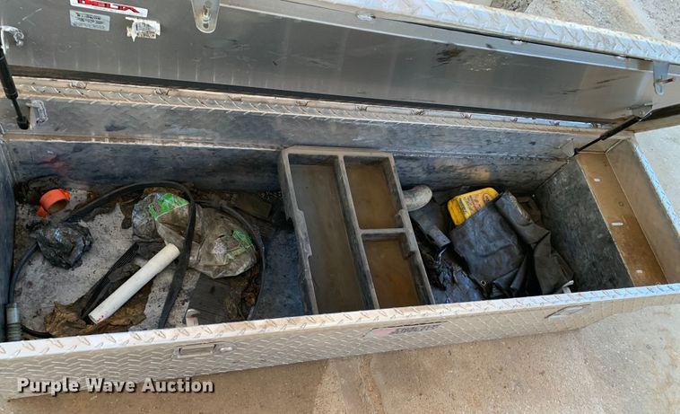 image for item KX9951 Automotive accessories 