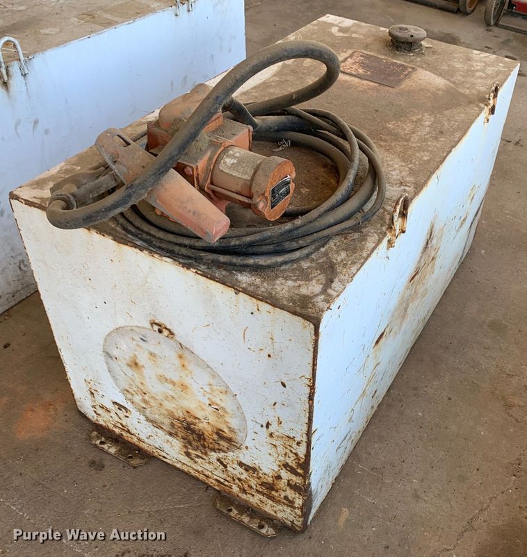 image for item KX9952 Delta Consolidated  fuel tank