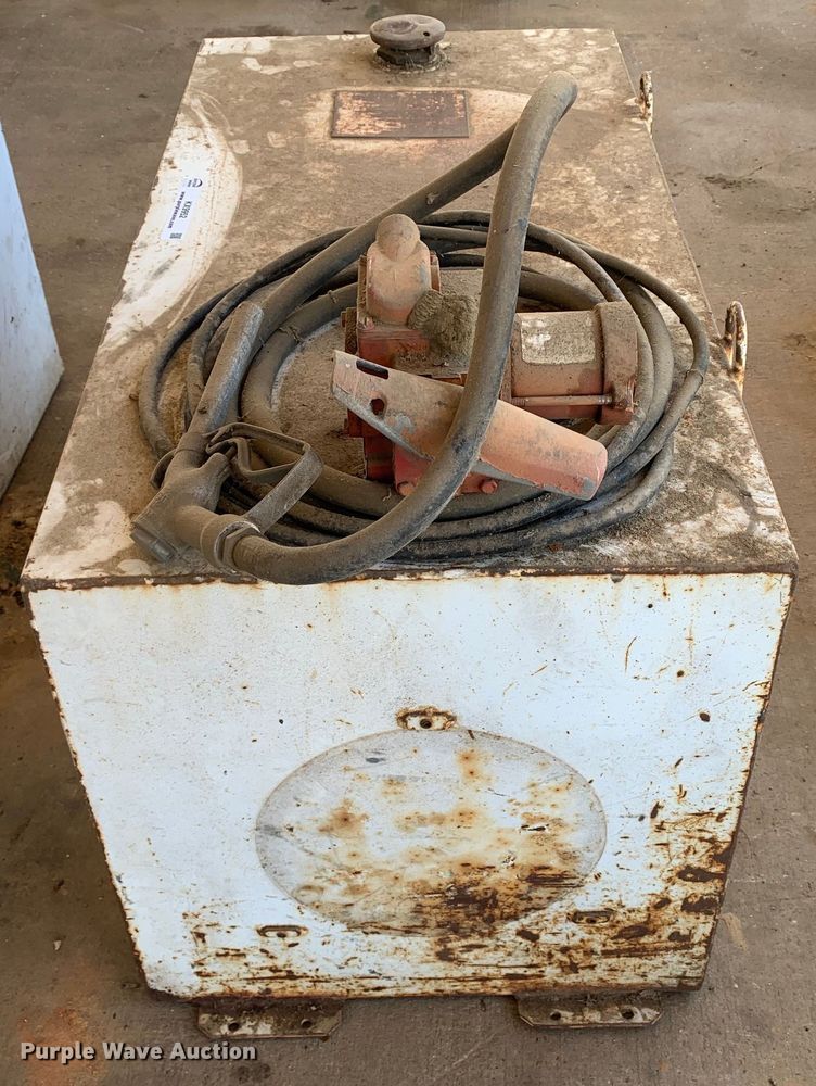 image for item KX9952 Delta Consolidated  fuel tank