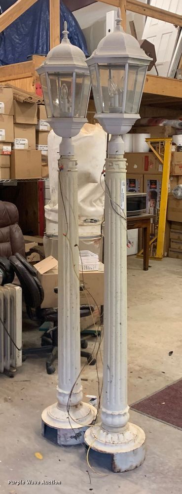 image for item KX9958 Outdoor lamps and posts