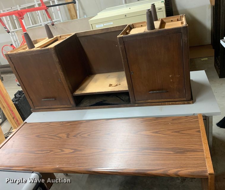 image for item KX9961 Office furniture 