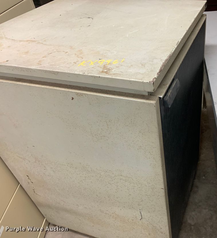 image for item KX9961 Office furniture 