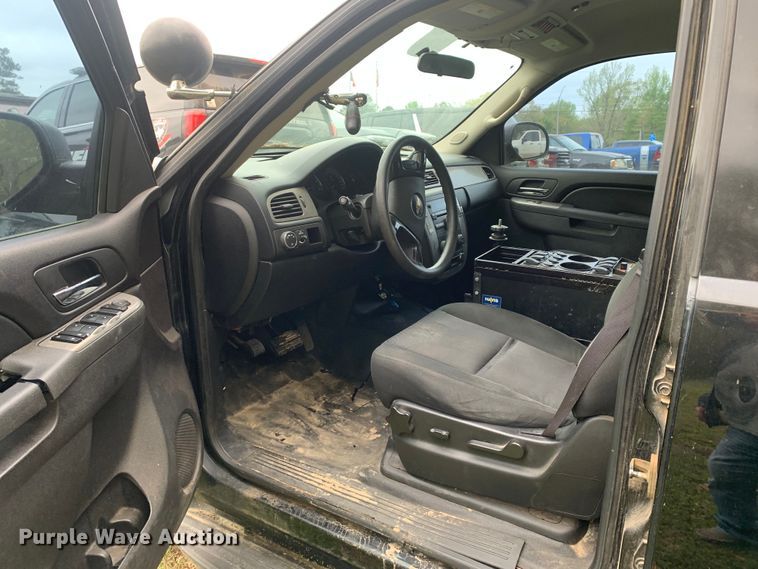 image for item KX9964 2013 Chevrolet Tahoe Police SUV