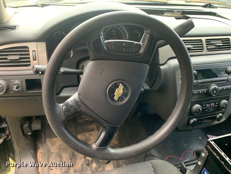 image for item KX9964 2013 Chevrolet Tahoe Police SUV