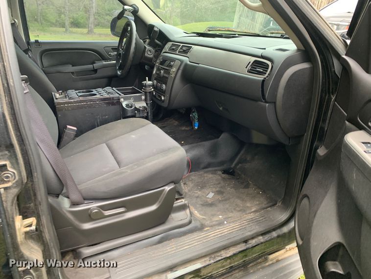 image for item KX9964 2013 Chevrolet Tahoe Police SUV