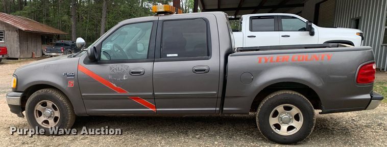 image for item KX9966 2003 Ford F150 SuperCrew pickup truck