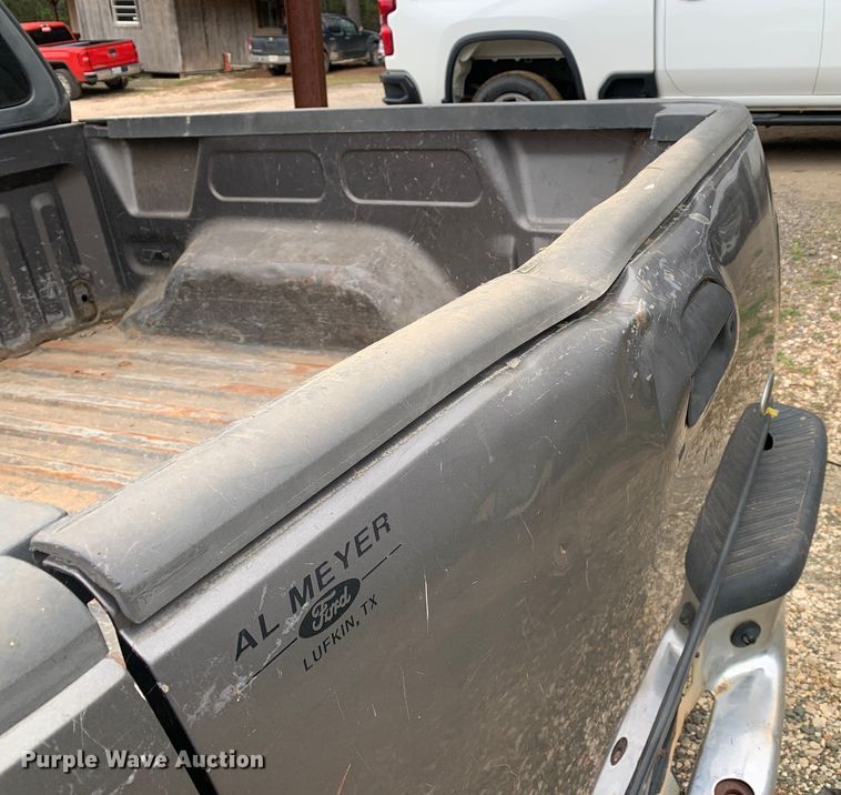 image for item KX9966 2003 Ford F150 SuperCrew pickup truck