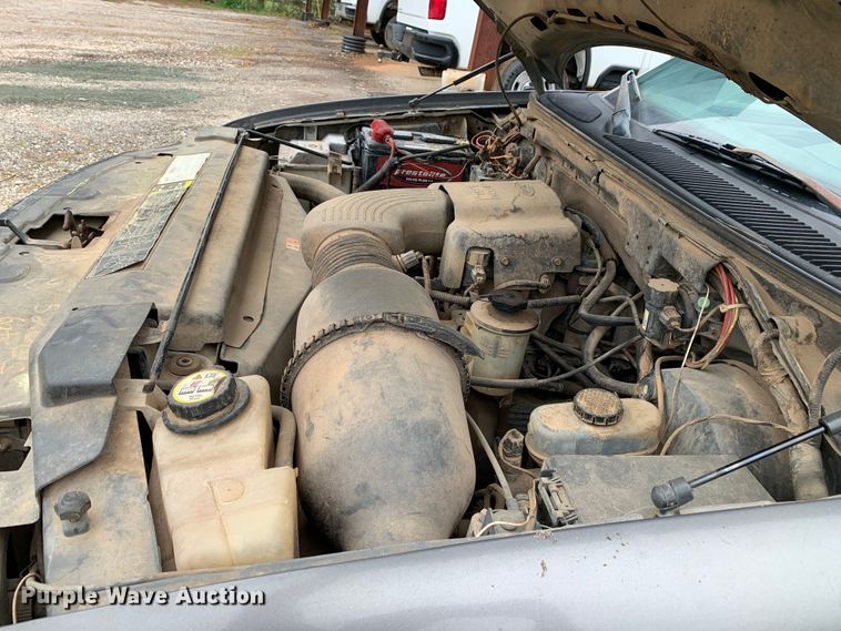 image for item KX9966 2003 Ford F150 SuperCrew pickup truck