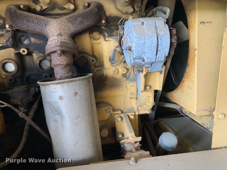 image for item KX9967 Hyster  C530A pneumatic roller